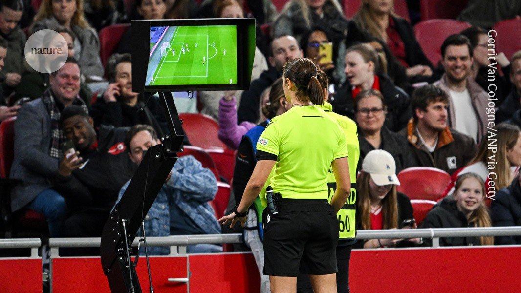 UEFA ยกระดับมาตรฐานฟุตบอลยุโรป ประกาศใช้ 'AI VAR' ตัดสินแม่นยำระดับมิลลิเมตร เริ่มซีซั่น 2026/2027